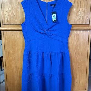 NWT Elegant Women’s Tommy Hilfiger Twist-Front Jacquard Sleeveless Dress
